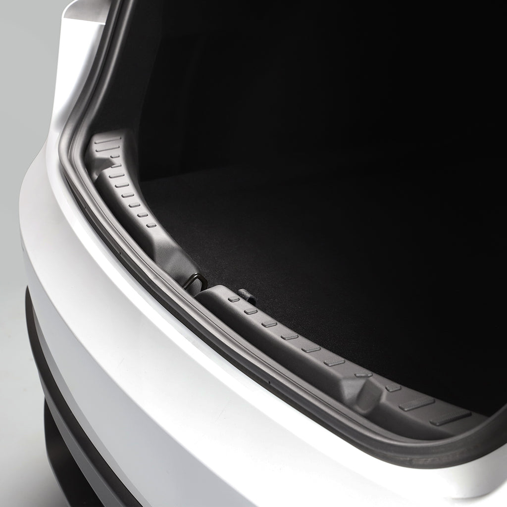 Tailgate Threshold Cover for Tesla Model 3 Highlandnd