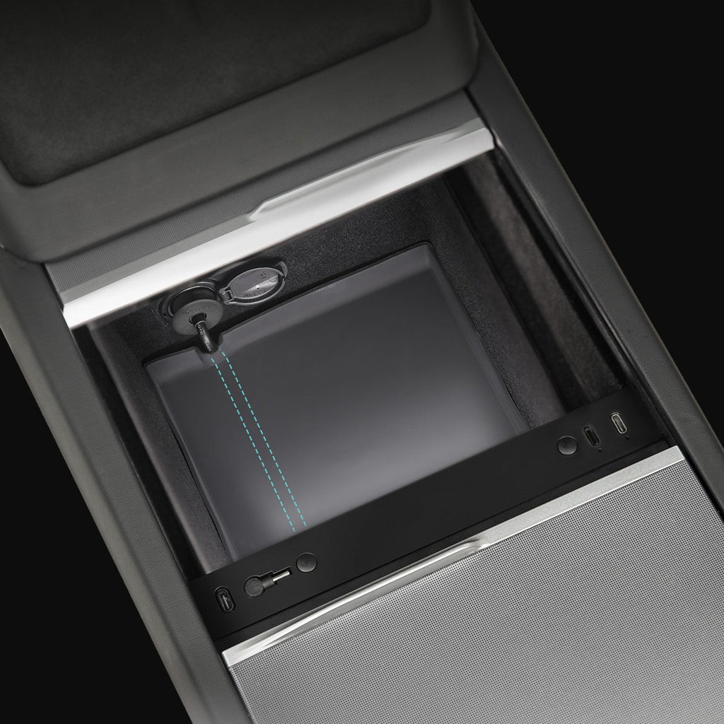 Tesla Model 3 Highland Center Console USB hub