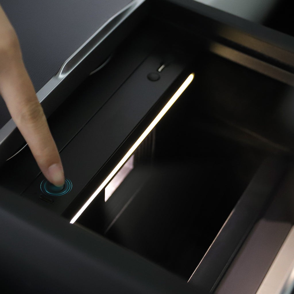 Tesla Model 3 Highland Center Console USB hub